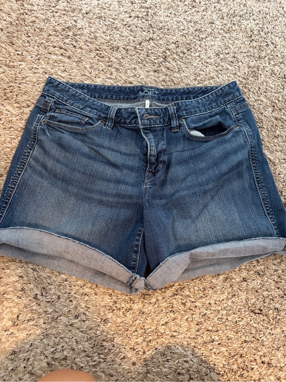 LOFT Mid Blue Denim Rolled-Hem Women's Shorts